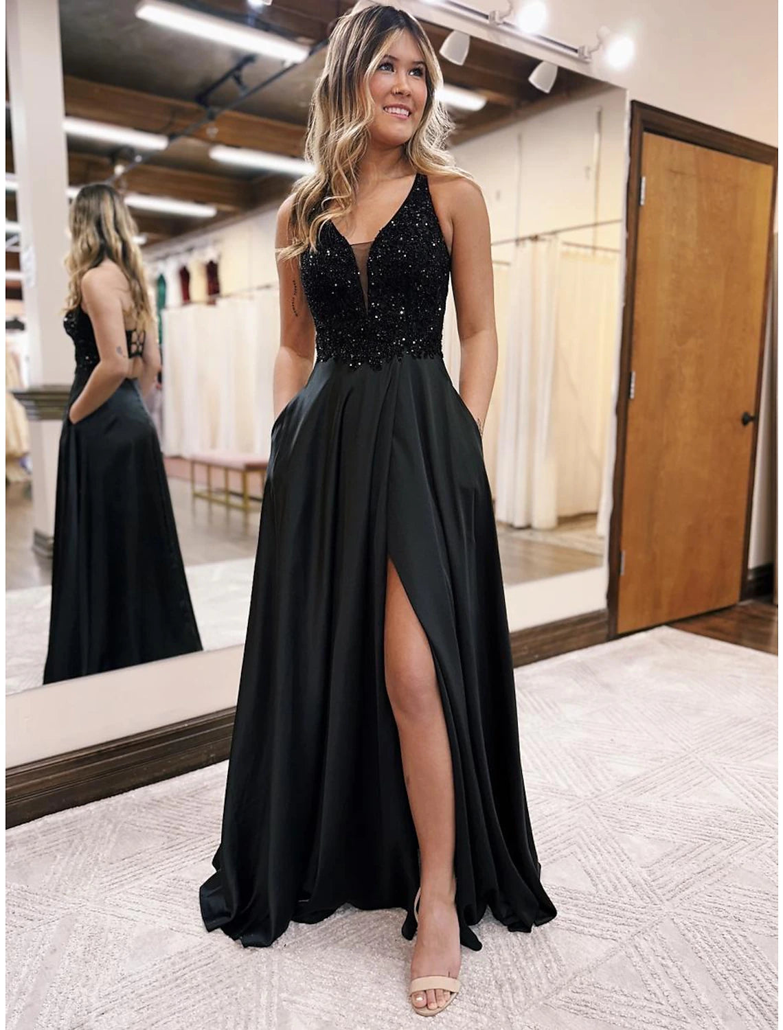 Polka-Dot Evening Dress -A-Line Evening Gown Empire Dress Formal Prom Floor Length Sleeveless V Neck Pocket Satin Backless with Beading Appliques