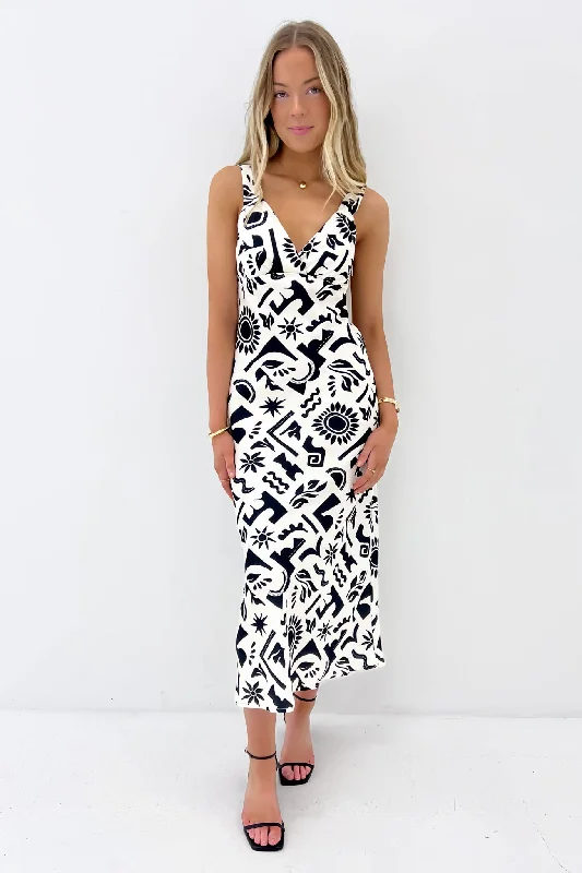 Trendy Maxi Dresses for 2025 -Array Maxi Dress Print