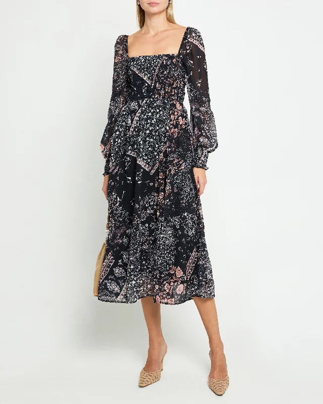 Ruffled-Edge Maxi Dresses -Classic Smocked Maxi Dress