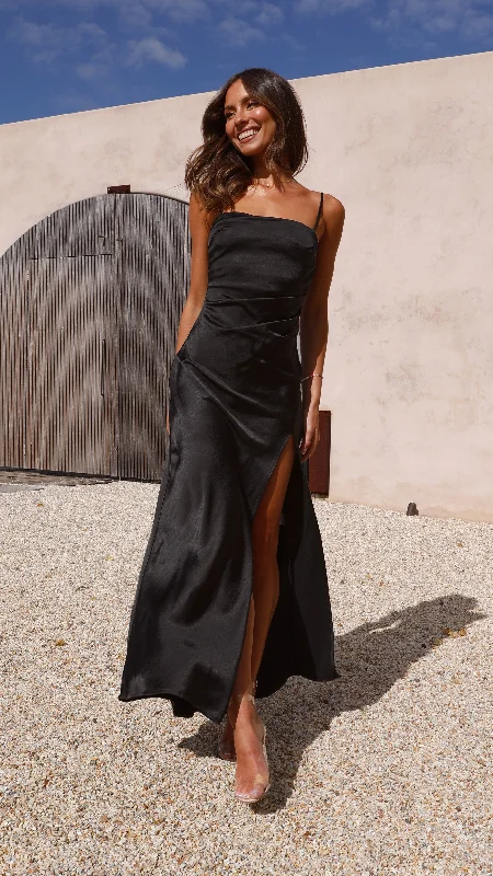 Twist-Back Maxi Dresses -Julia Maxi Dress - Black